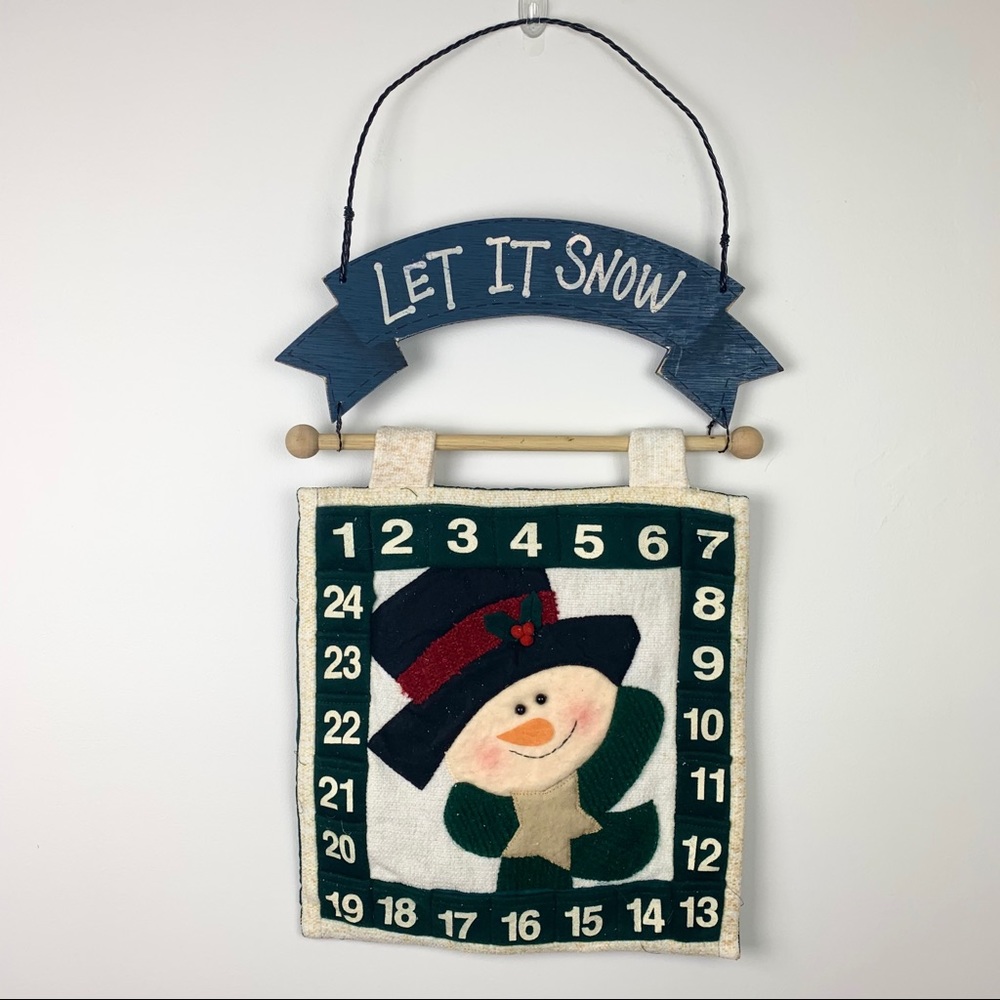 Let It Snow Snowman Holiday Countdown Wall Hanging